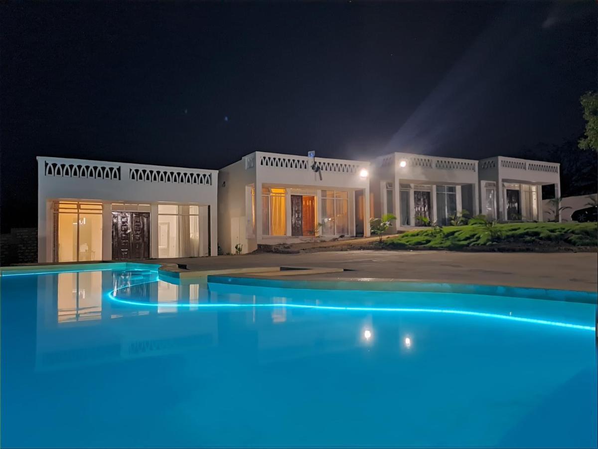 Cave Diani Holiday Apartments 迪亚尼海滩 外观 照片