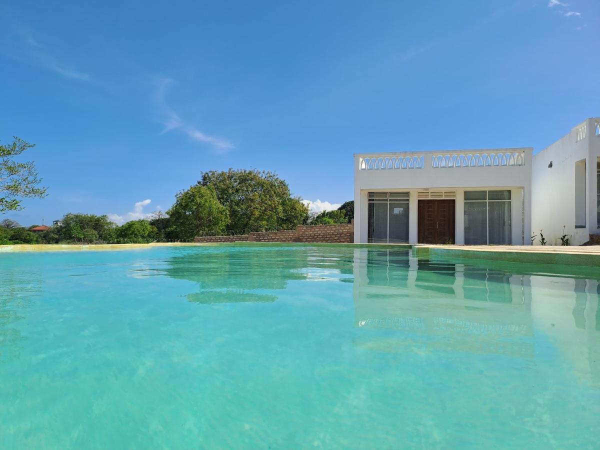 Cave Diani Holiday Apartments 迪亚尼海滩 外观 照片
